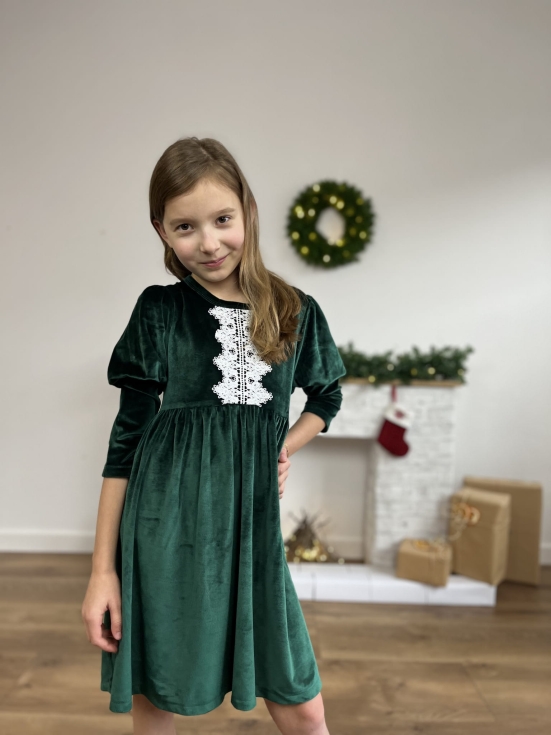 Vestido de menina, Vestido Maya, elegância infantil, vestido de veludo, vestido verde, moda para meninas