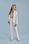 conjunto elegante menina, roupa cerimónia menina, conjunto branco comunhão, blazer e calças menina, roupa festa infantil, moda infantil elegante Portugal