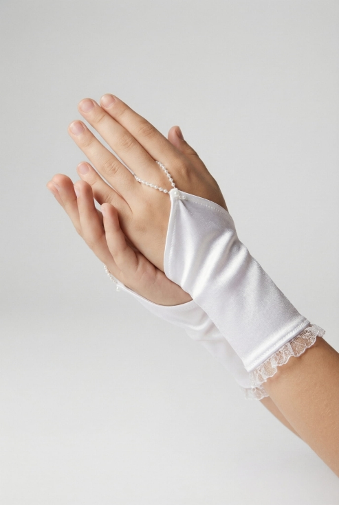 luvas de comunhão, luvas cerimoniais, luvas com renda, luvas para Primeira Comunhão, acessórios de comunhão, luvas brancas para cerimónia, luvas infantis elegantes