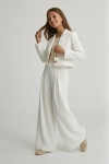 conjunto elegante para menina Emi branco, top com mangas em tule e saia, traje Crisma
