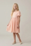 Vestido de cerimónia Sia cor-de-rosa – vista de frente em estúdio, silhueta completa