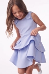 Vestido de cerimónia Harper azul-claro – as duas camadas da saia vistas de perto
