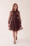 Vestido de cerimónia Holly castanho para menina, com mangas de tule e saia em dois níveis – silhueta completa de frente