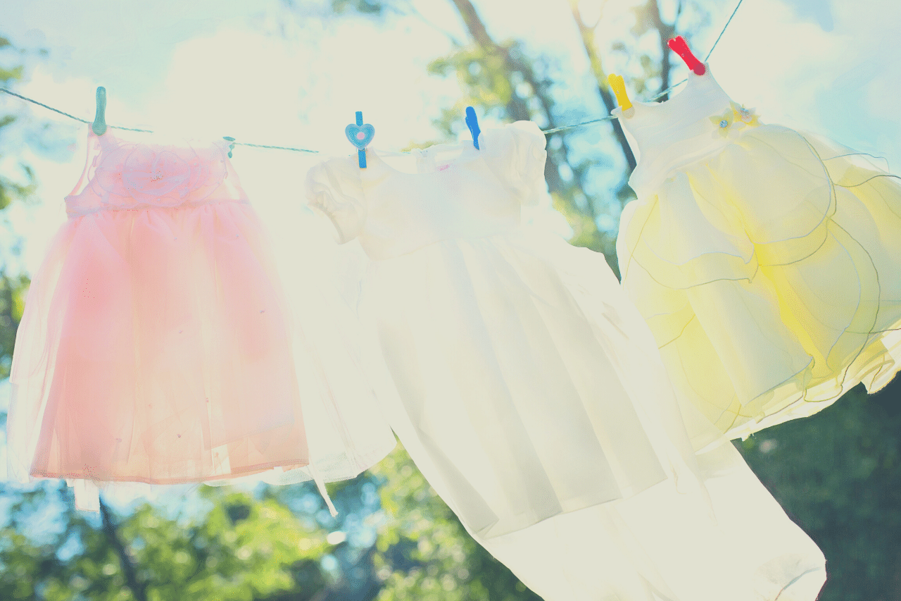 Como lavar vestidos de menina para que pareçam sempre novos